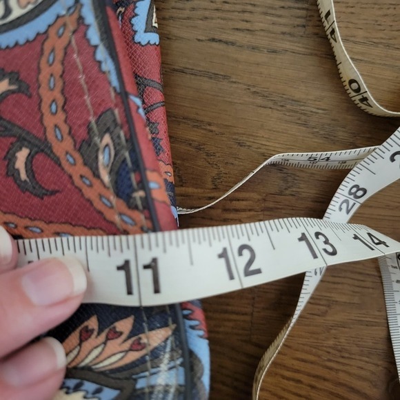 London Fog Handbag-Floral - Picture 9 of 11